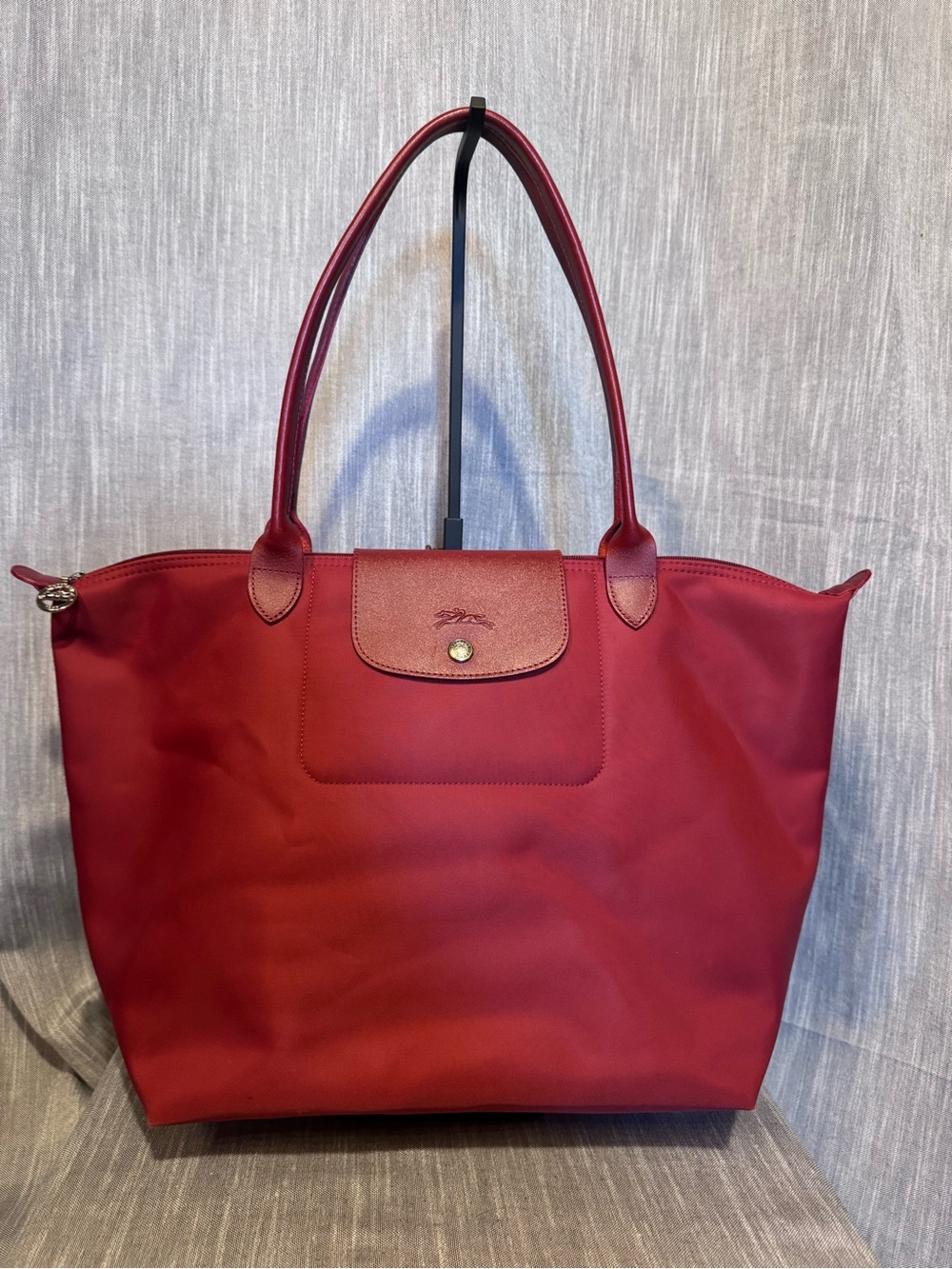Longchamp Large Neo Le Pliage in Red